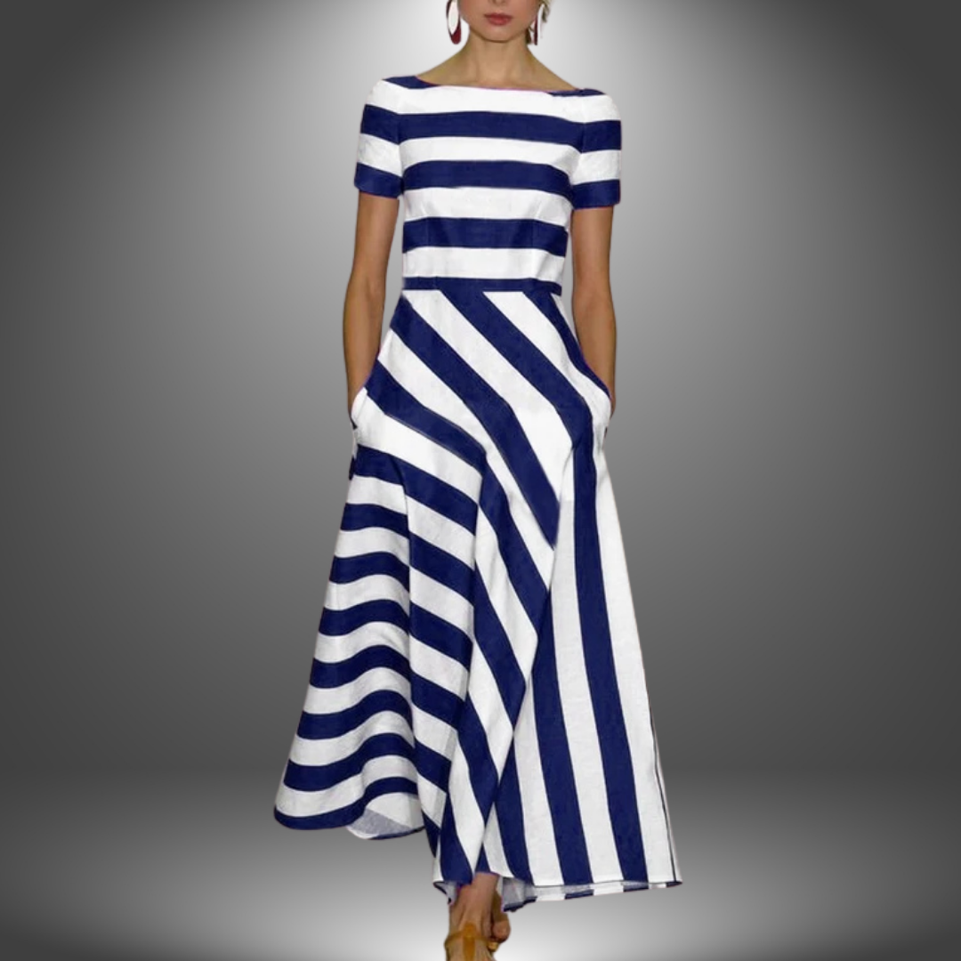 Natalia – Rochie de Damă Lungă din Dantelă, Realizată Manual cu Dungi