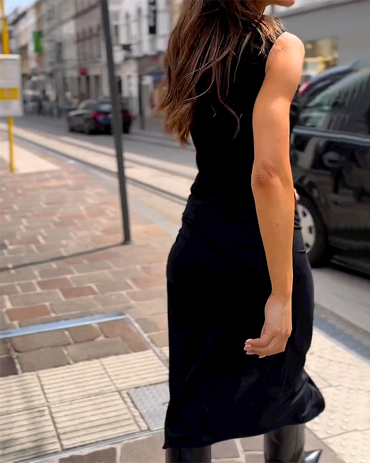 Ana – Rochie de Damă Lungă Fără Mâneci Elegantă