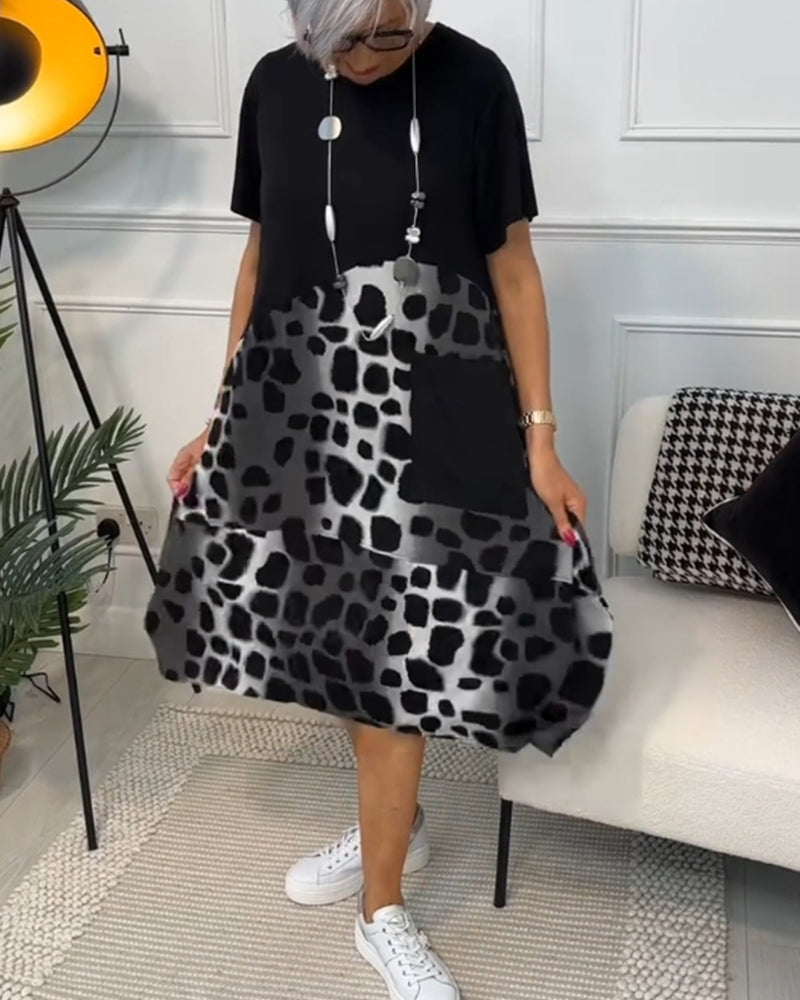 Allison - Rochie Midi cu Mâneci Scurte și Imprimare Leopard