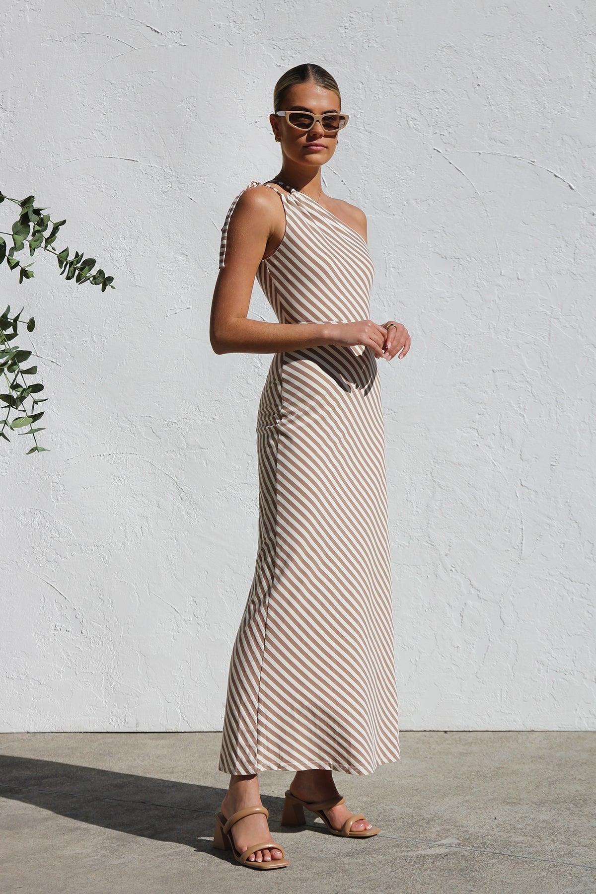 Rocia™ | Rochie de vară în dungi cu accent elegant
