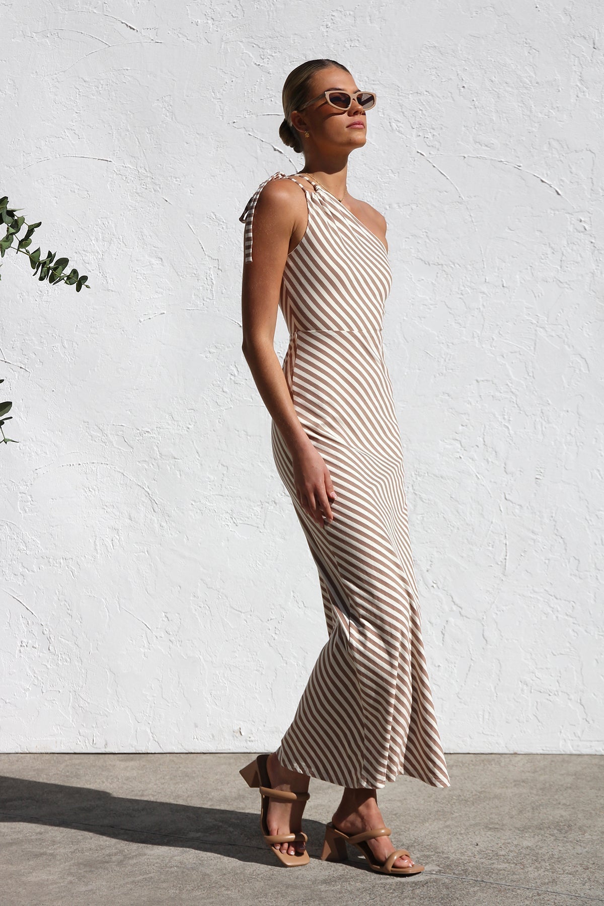 Rocia™ | Rochie de vară în dungi cu accent elegant