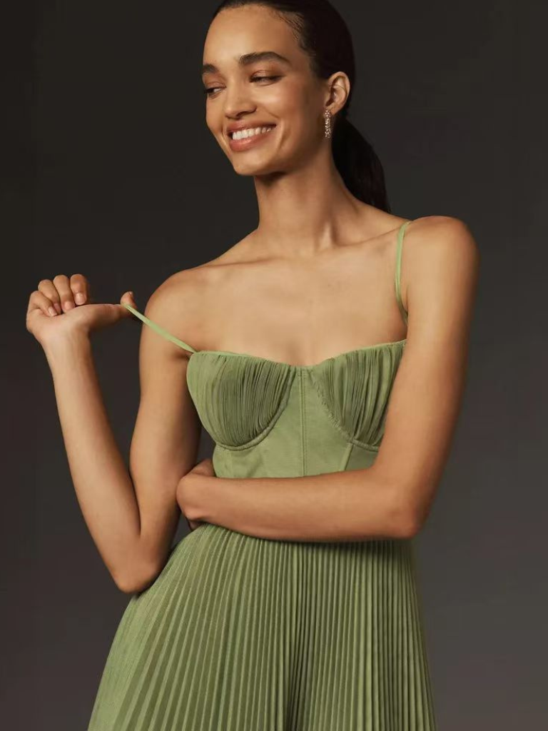 Jasira – Rochie de Damă Plisată Midi Elegantă Romantică