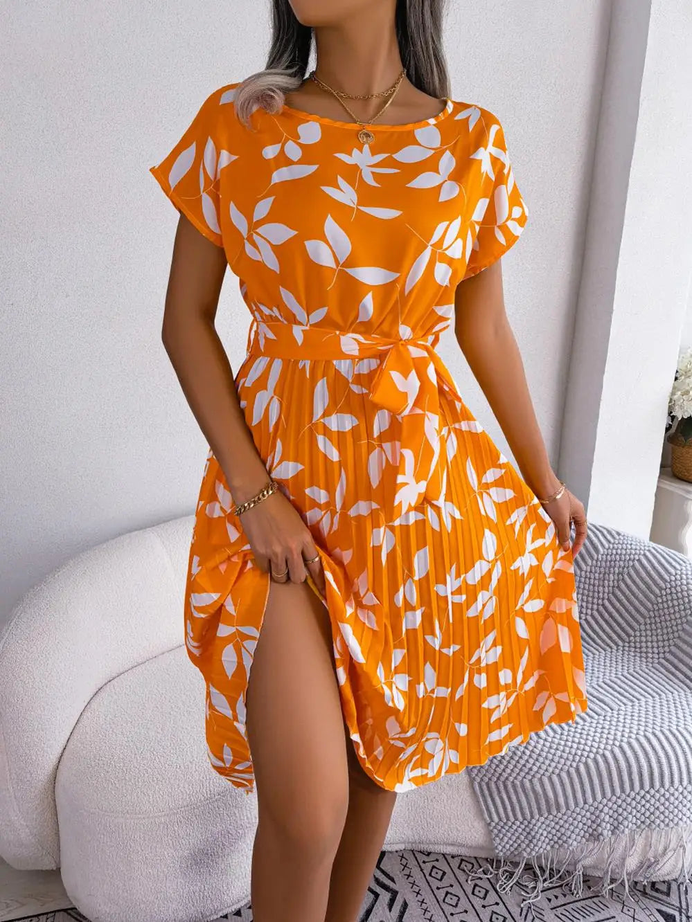Amal | Rochie modernă cu imprimeu floral