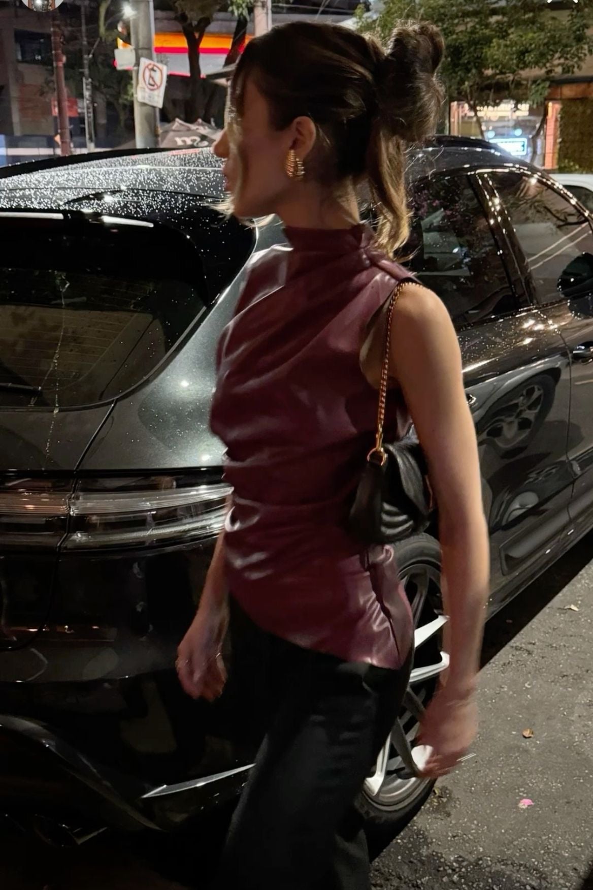 Evelyn - Top din Piele în Celebrul Burgundy și Negru