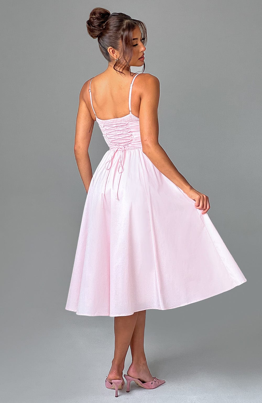 Grace – Rochie Midi Corset Elegantă Roz Blush