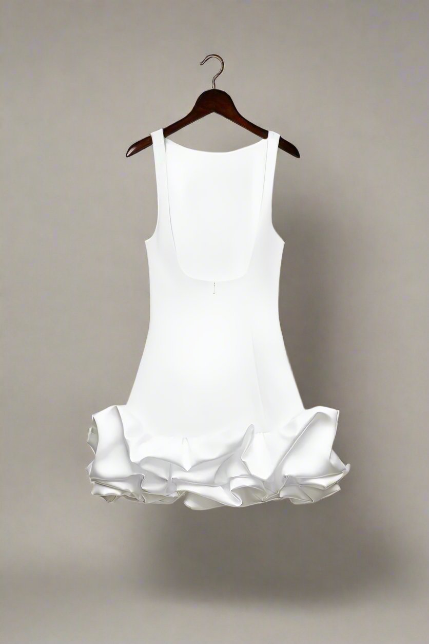 Eleganza – Rochie Mini de Damă cu Volane și Pliuri