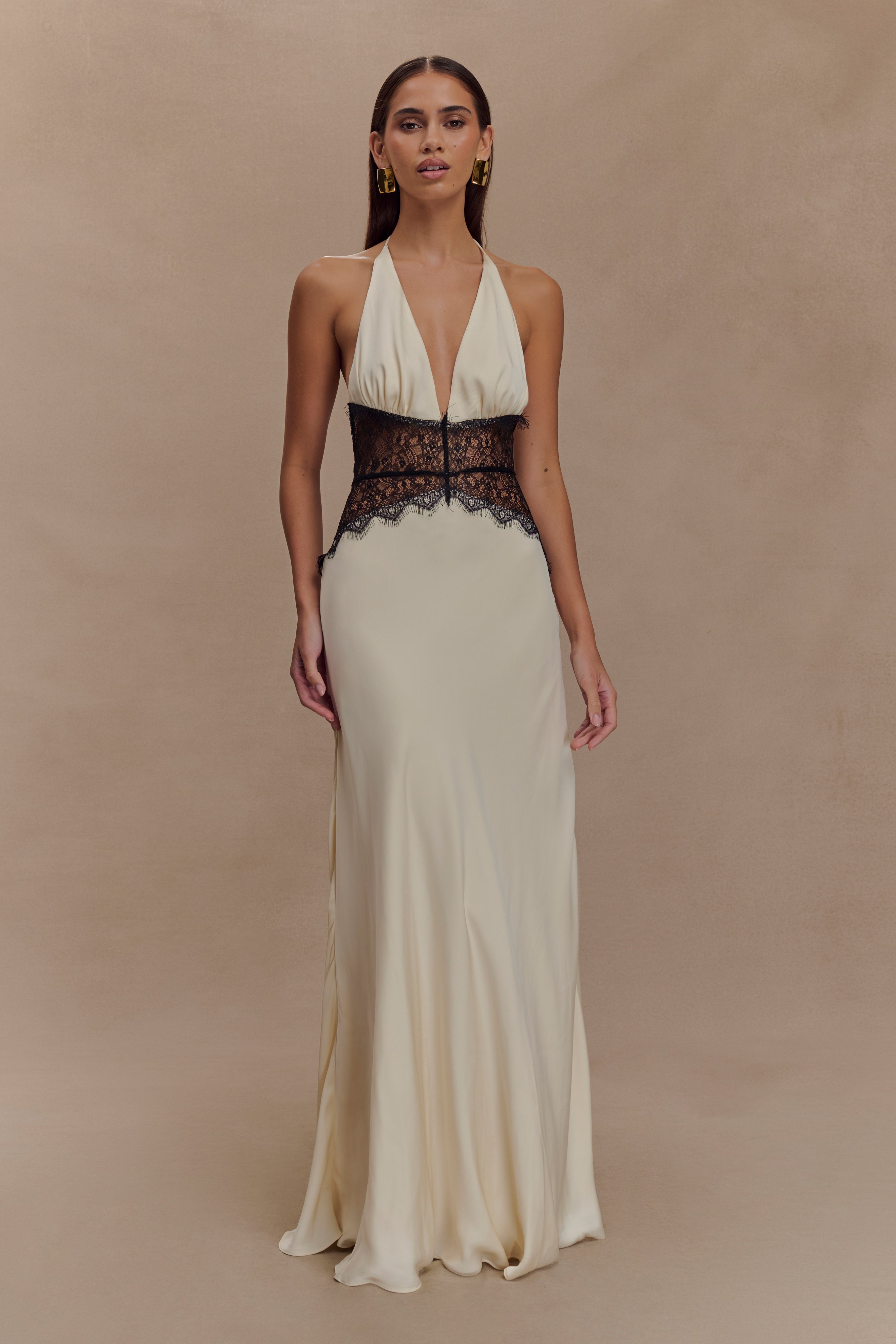 Kalira – Rochie Maxi Damă Elegantă din Satin cu Dantelă Roz