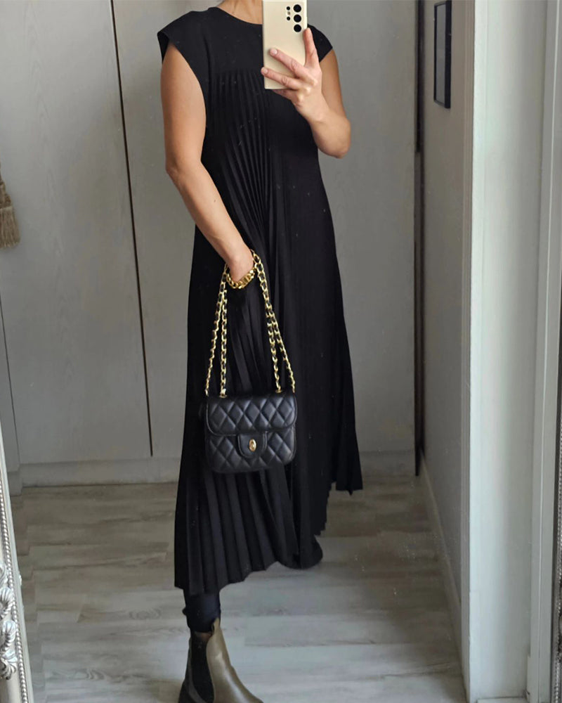 Amada – Rochie de Damă Elegantă Fără Mâneci cu Plisaje