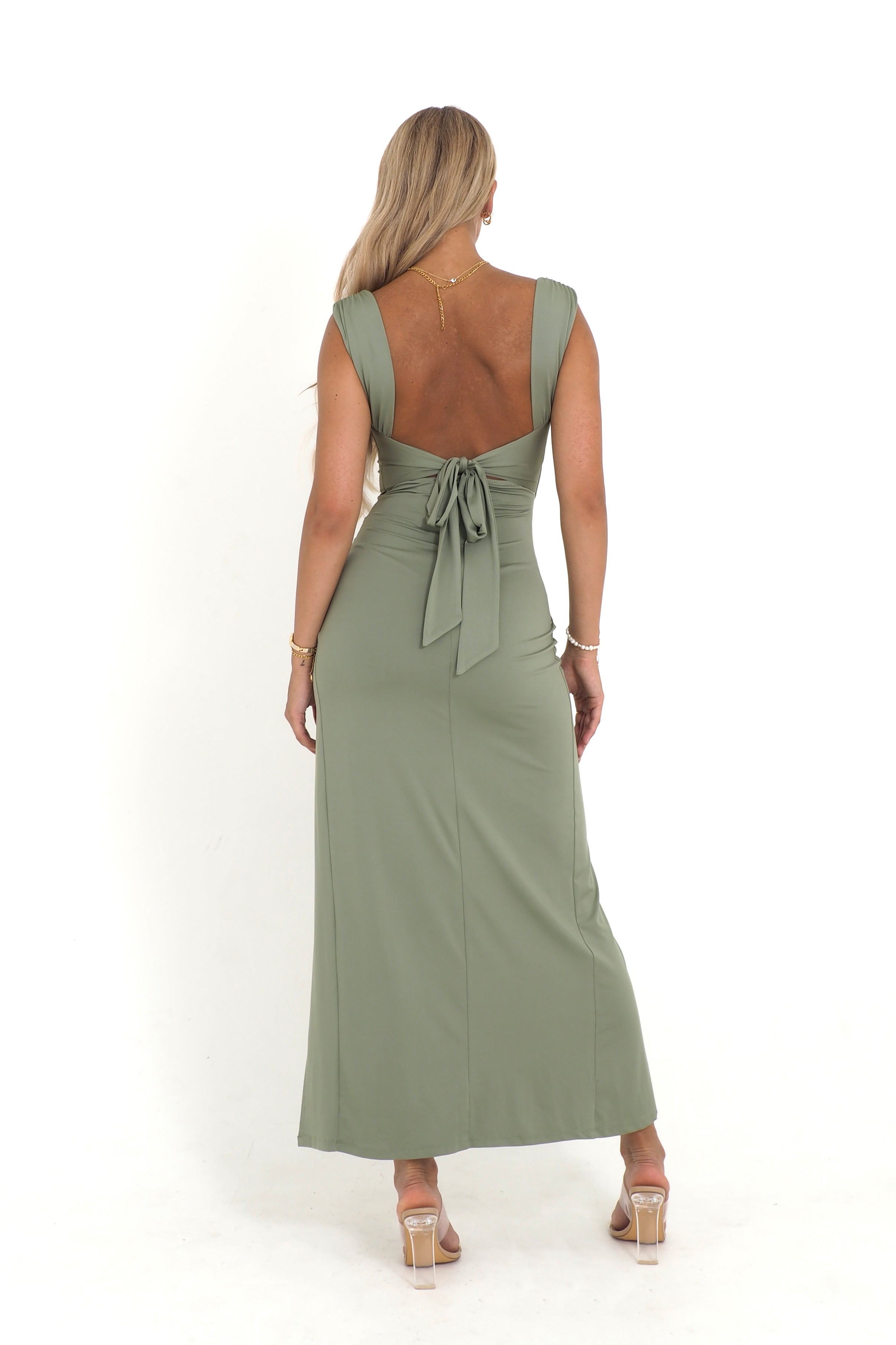 Claire™ | Rochie ajustată cu fante și drapaje