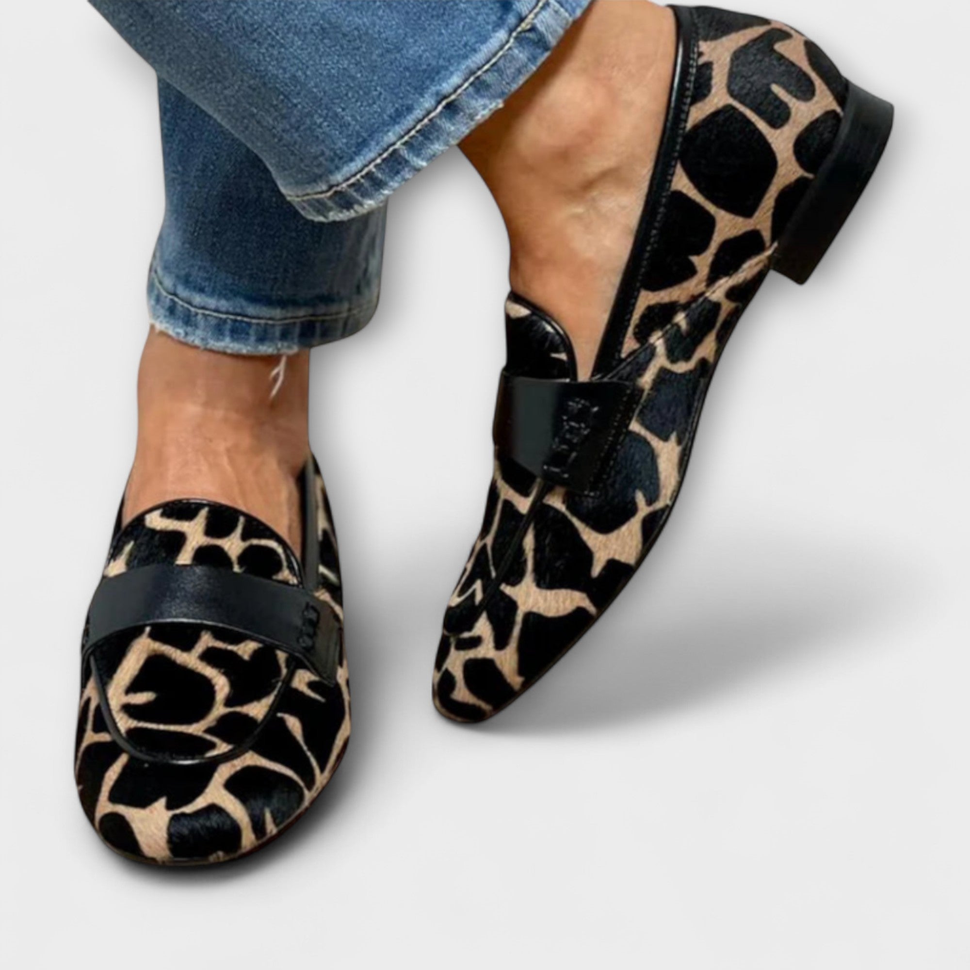 Pantofi Loafers Damă cu Imprimeu Leopard Elegant