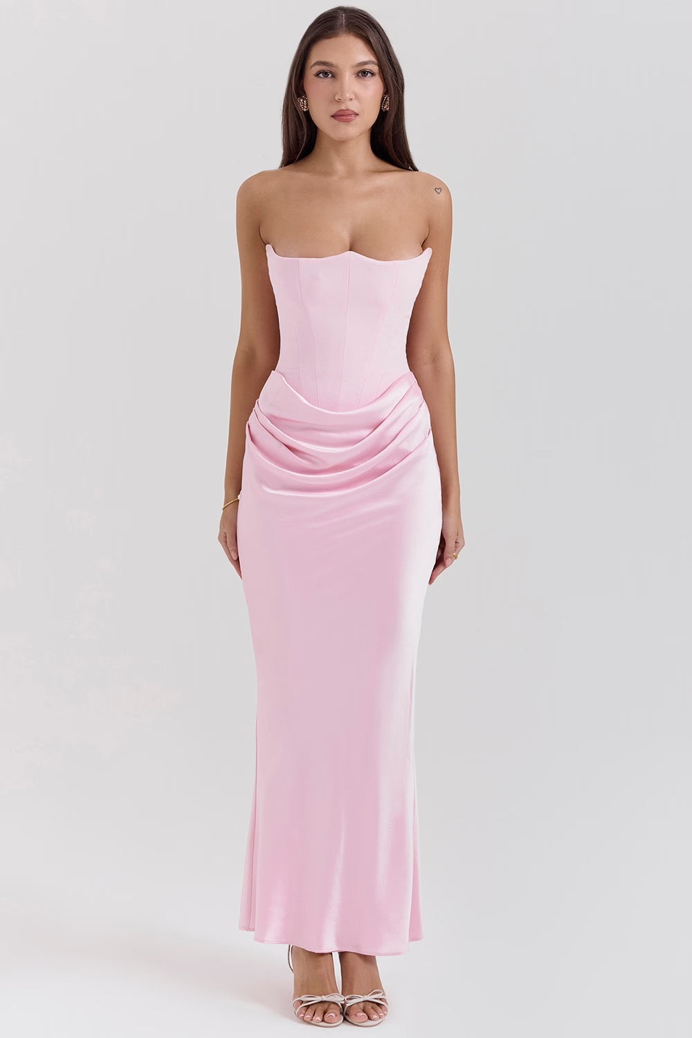 Madison – Rochie Satinată de Damă cu Siluetă Clepsidră Elegantă
