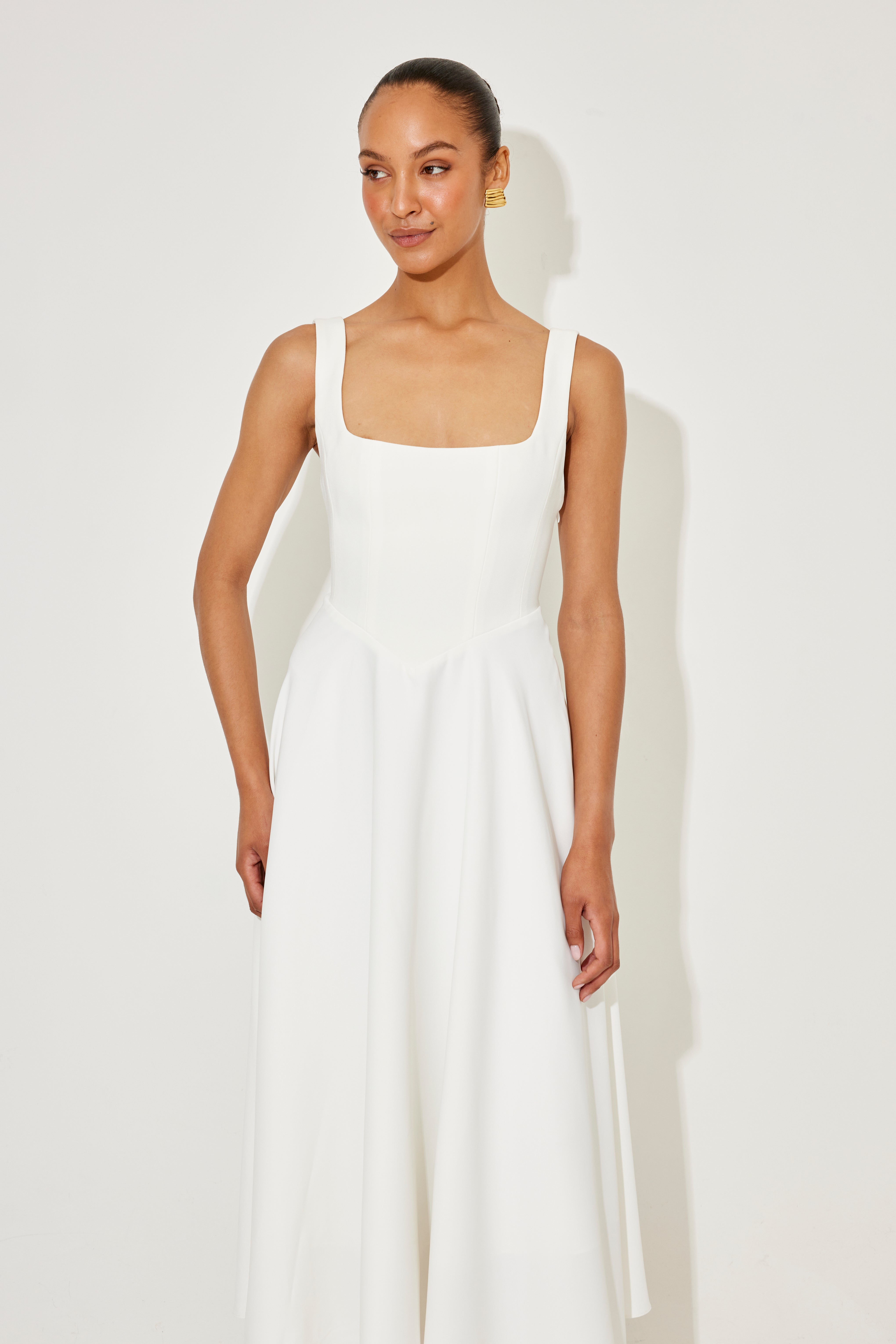 Amelia – Rochie Midi Fluidă de Damă Elegantă