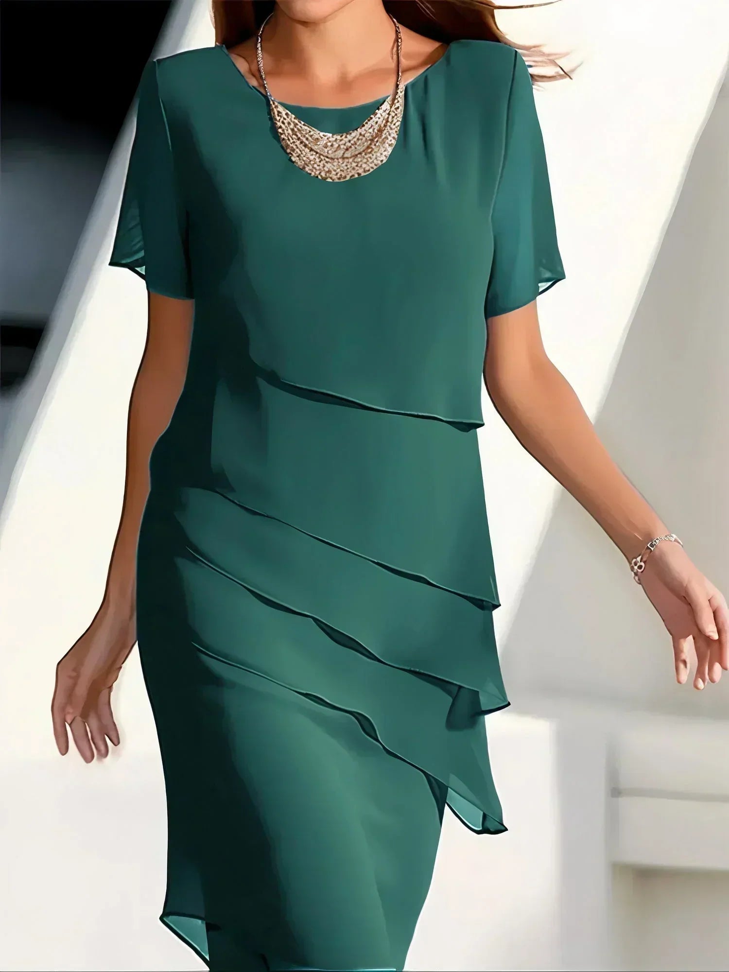 Juna – Rochie Midi din Chiffon Stratificată, Feminină și Elegantă