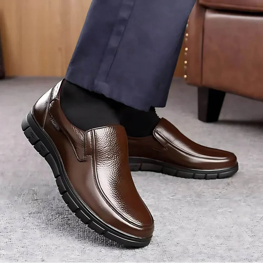 "Sergio | Pantofi eleganți fără șireturi" could be rewritten as "Sergio | Pantofi eleganți fără șireturi pentru un look rafinat".