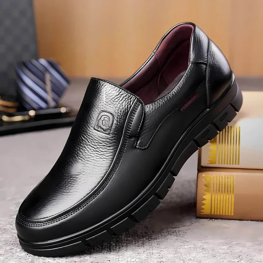 "Sergio | Pantofi eleganți fără șireturi" could be rewritten as "Sergio | Pantofi eleganți fără șireturi pentru un look rafinat".