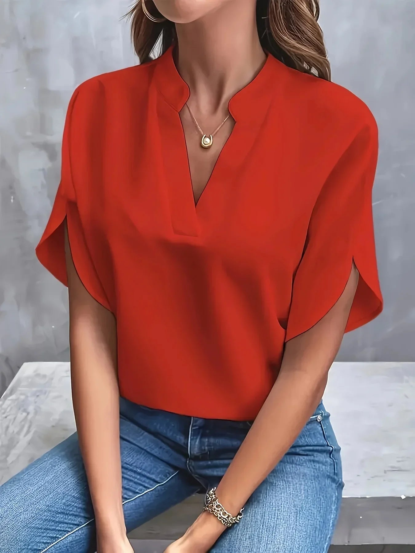 Thalia | Bluză elegantă cu un croi rafinat