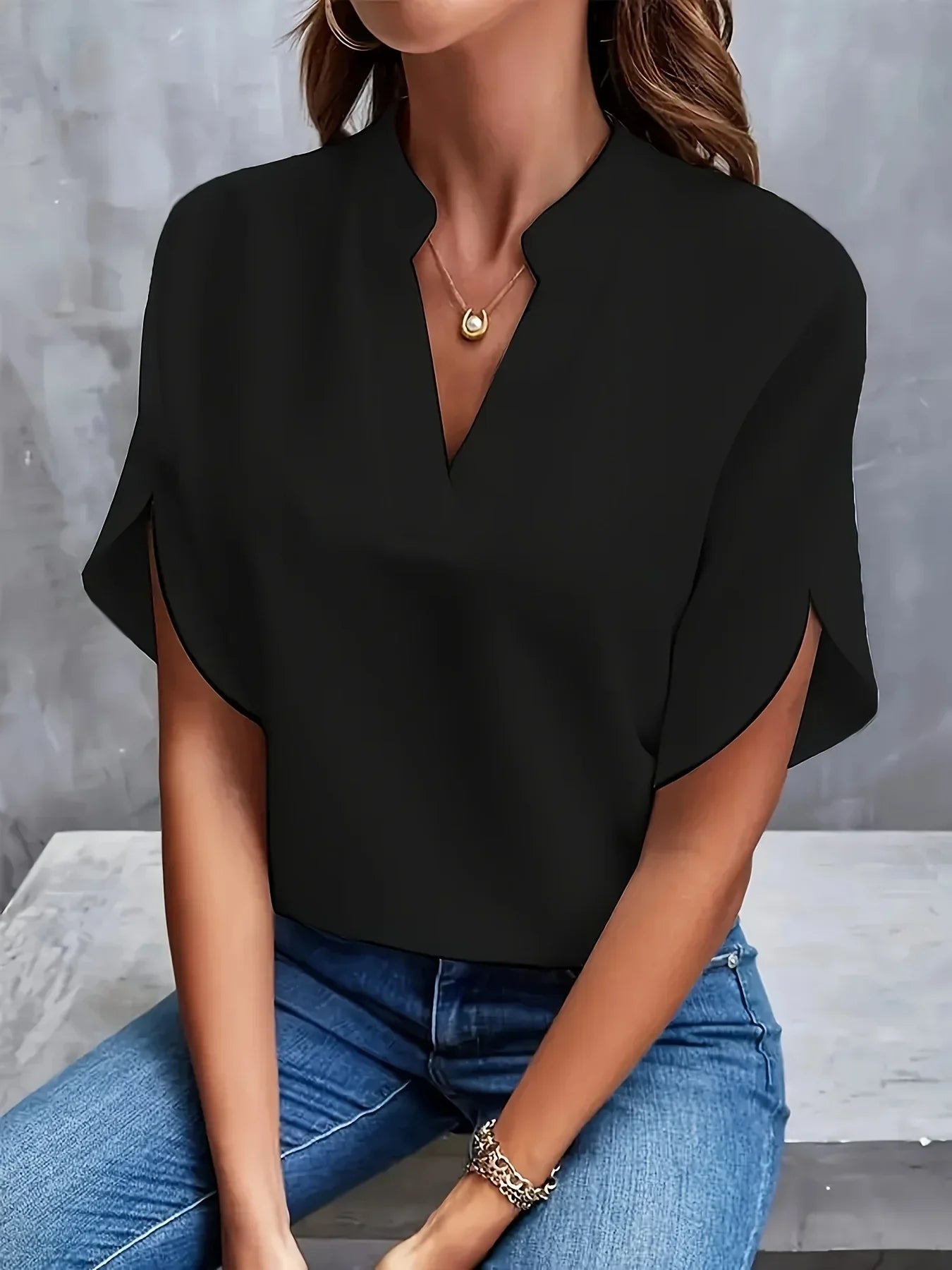 Thalia | Bluză elegantă cu un croi rafinat