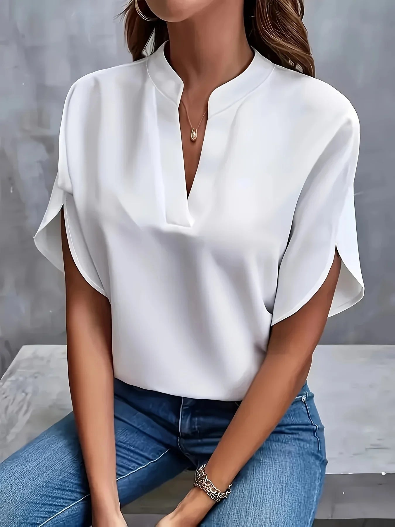 Thalia | Bluză Elegantă cu Design Distins