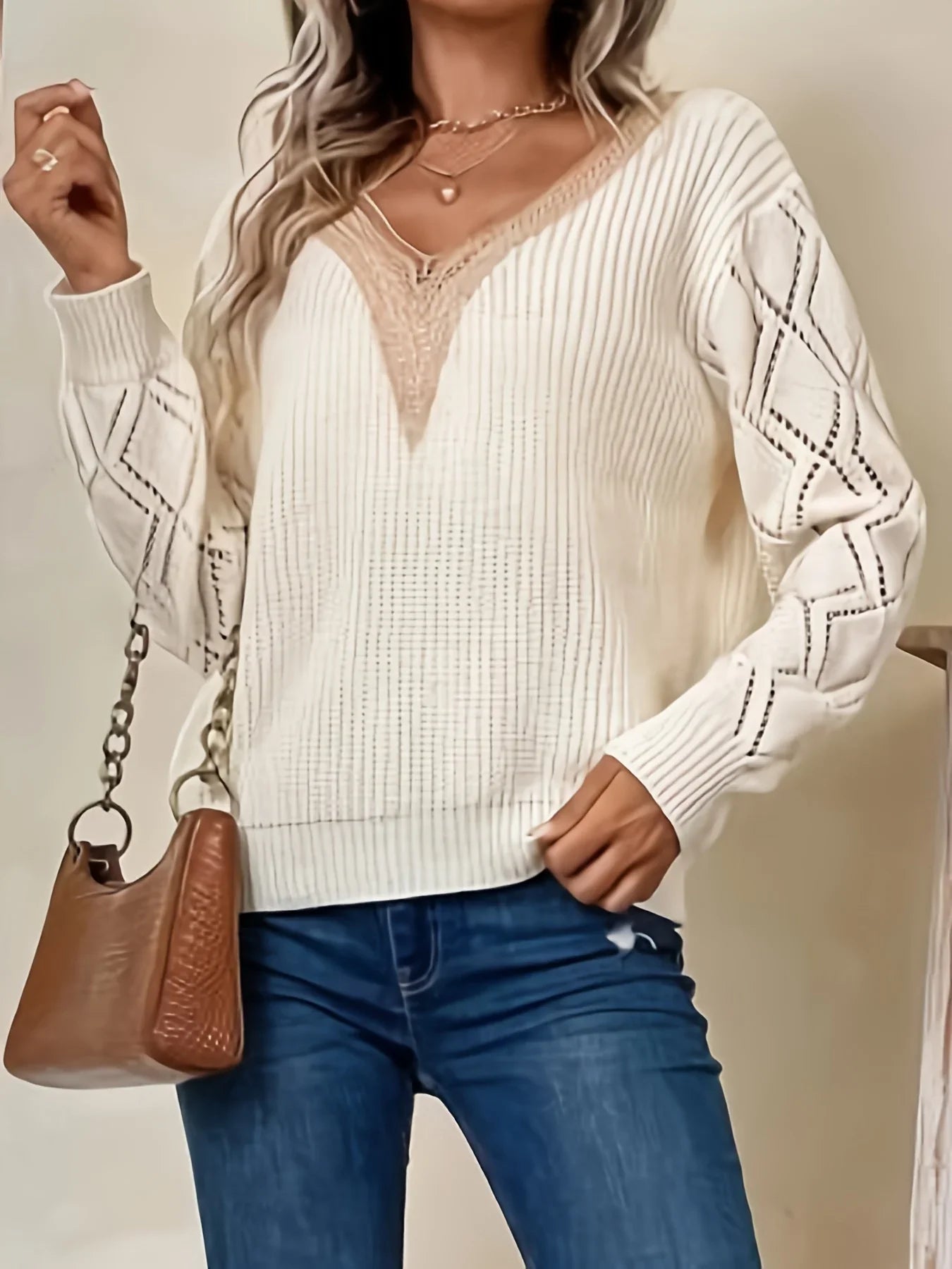 Elvira | Pulover rafinat cu accente din dantelă
