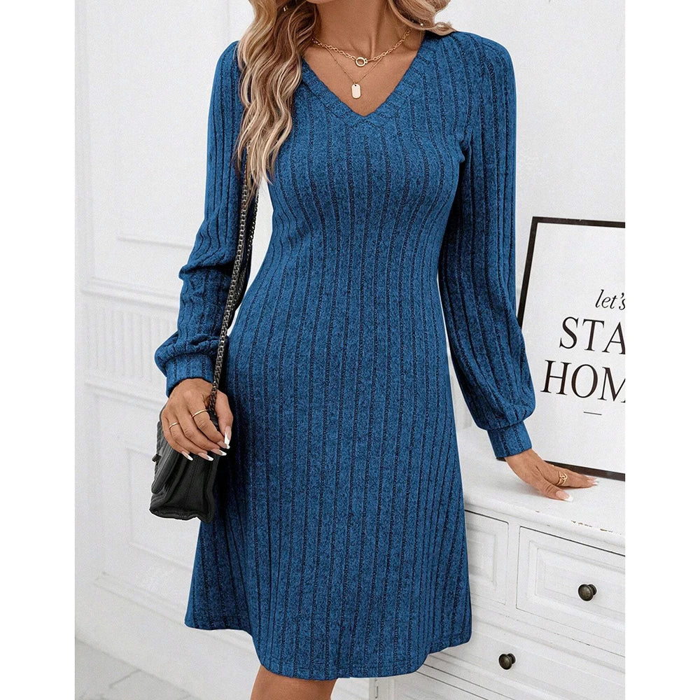 Mia – Rochie de Damă Elegantă cu Mâneci Lungi și Croială Confortabilă
