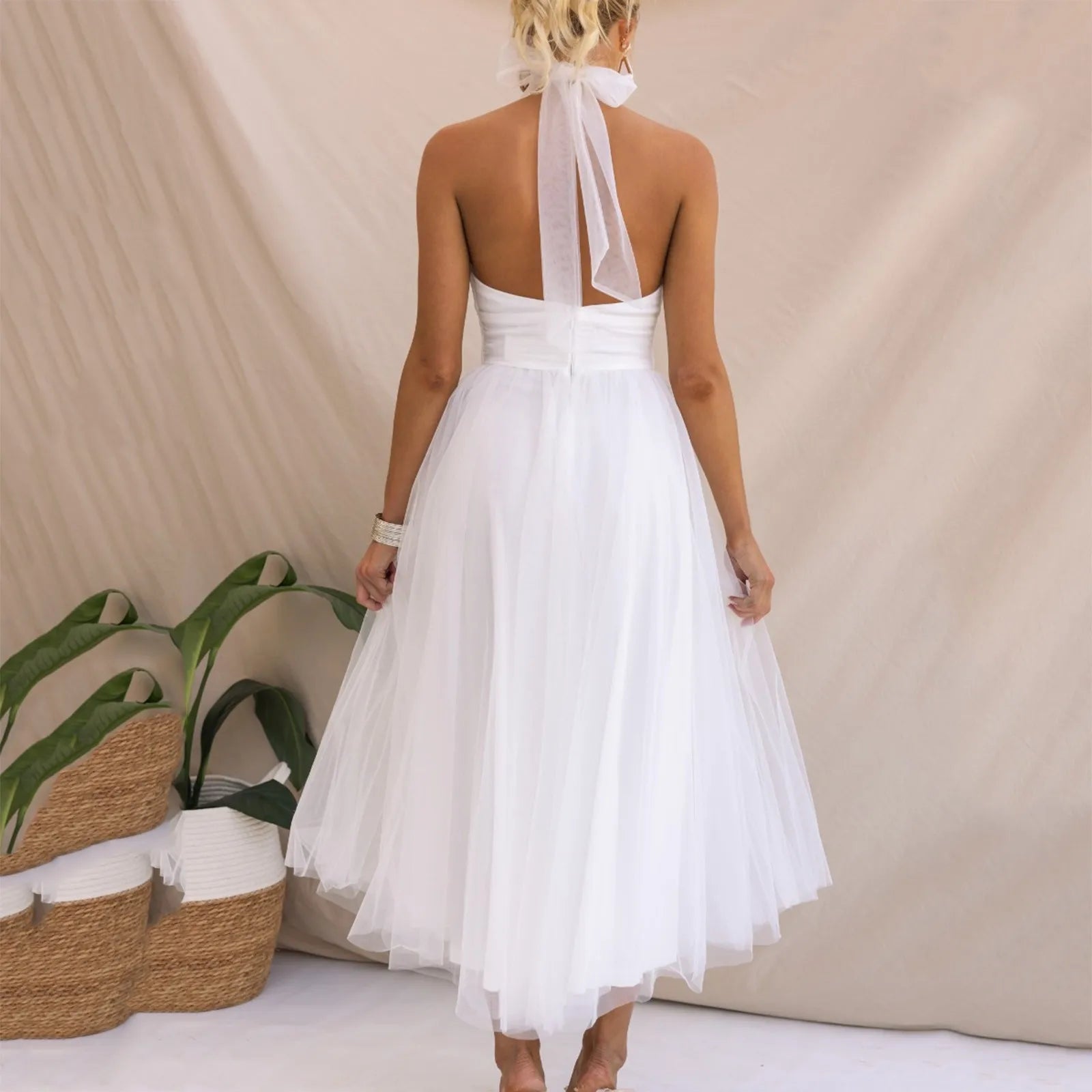 Coraline – Rochie de Damă Elegantă Fără Mâneci, Stil Modern
