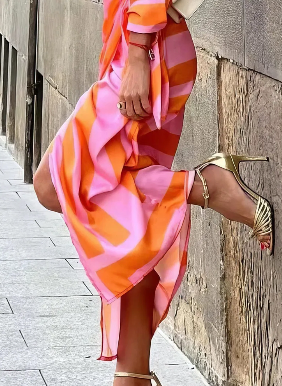 Amira – Rochie Tip Plic de Damă cu Imprimat Elegant