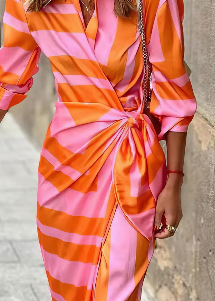 Amira – Rochie Tip Plic de Damă cu Imprimat Elegant