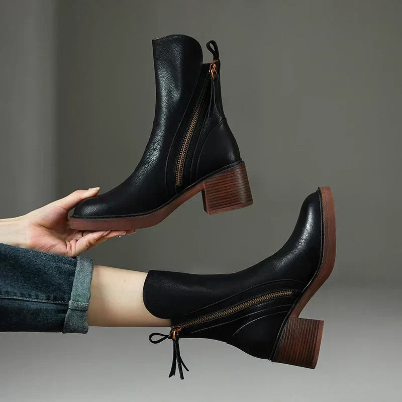 Serene – Botine Damă Elegante din Piele PU cu Toc Blocat