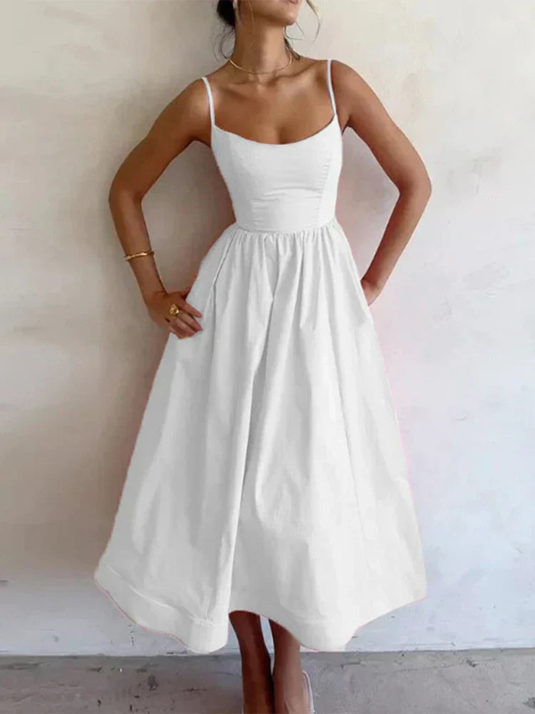 Delaney - Rochie Flattering cu Talie Ajustată