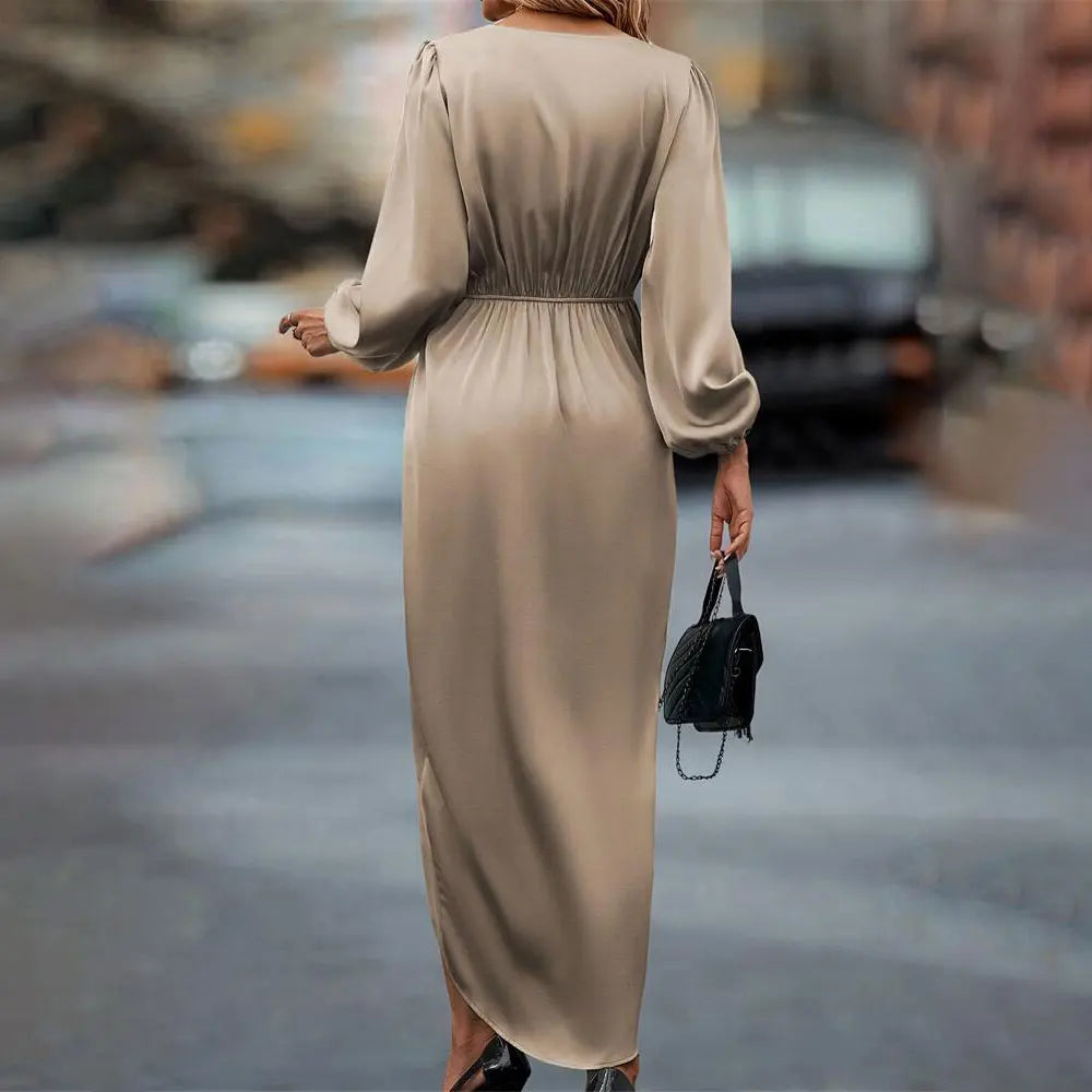 Eleganță – Rochie Damă Satinată Midi cu Decolteu în V și Mâneci Lungi