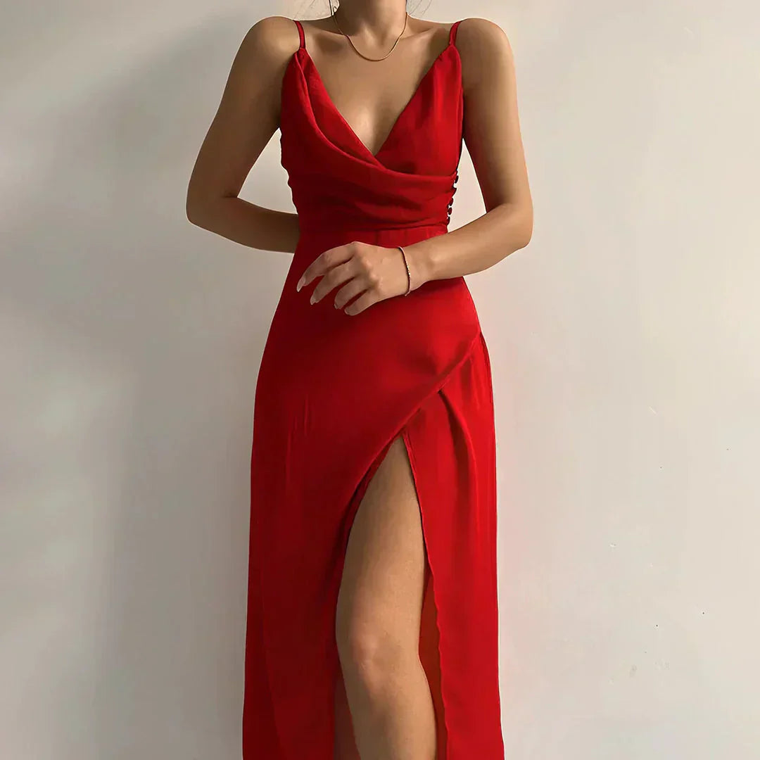 Mila – Rochie Satinată Elegantă cu Decolteu în Formă de Apă și Fante