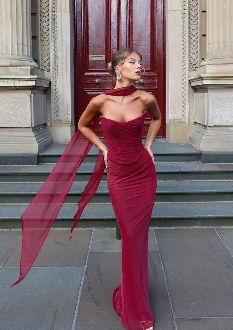Aniyah | Rochie Maxi Bodycon Fără Bretele