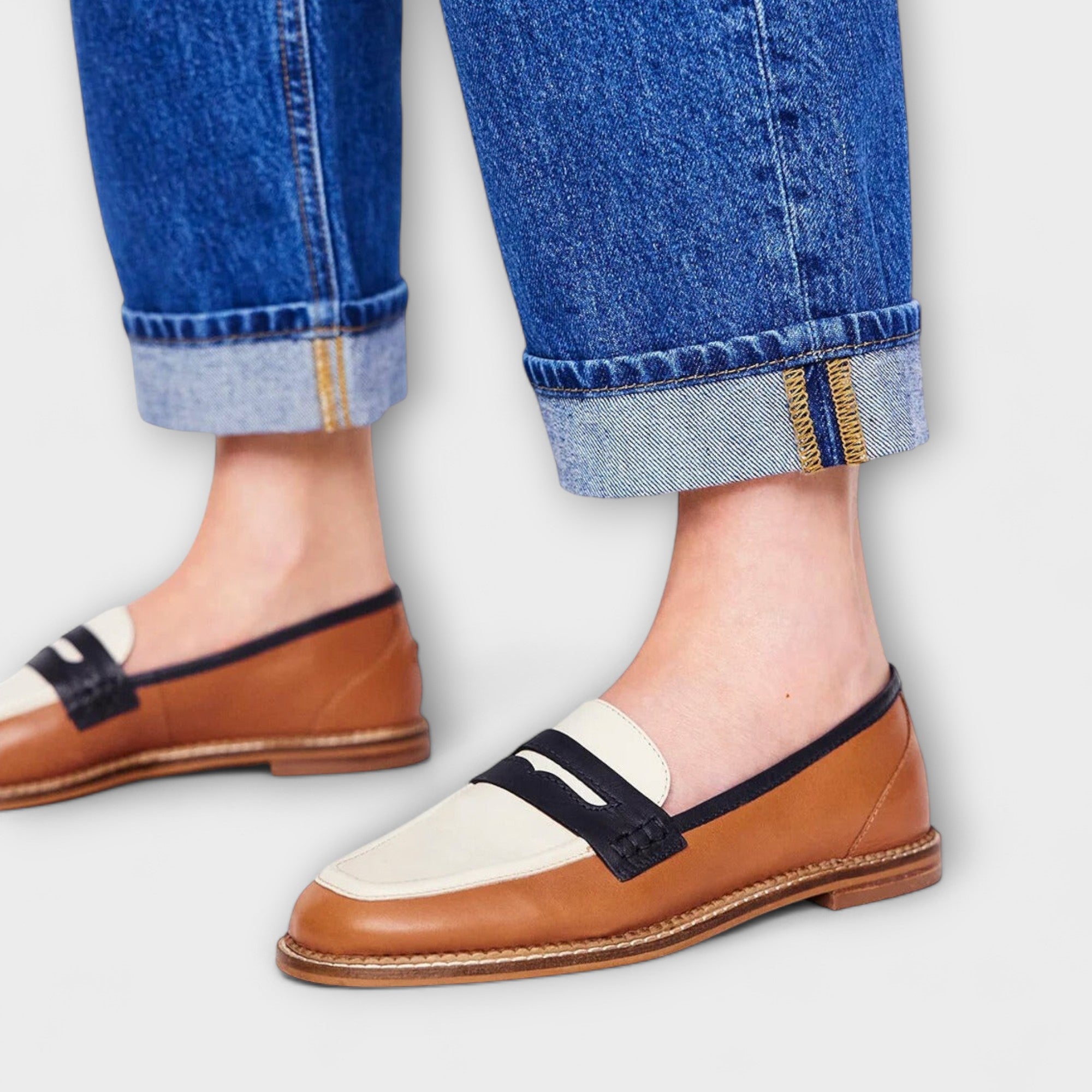 Oceane – Mocasi eleganți maro cu vârf rotund și design trendy în blocuri de culoare