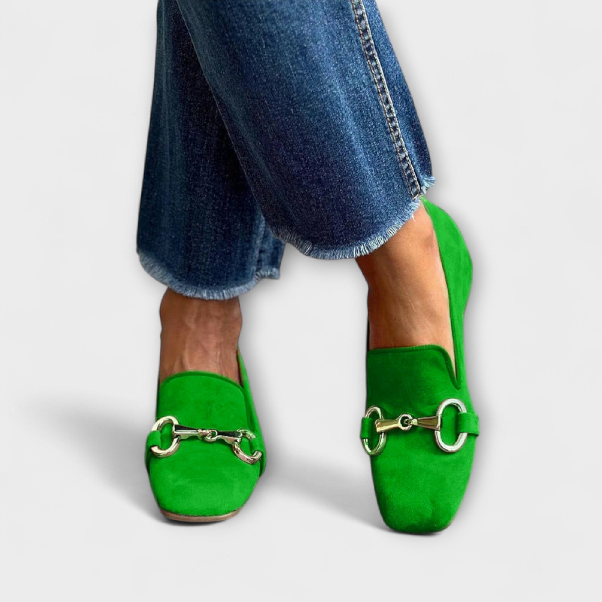 Taliah – Sneakers la modă cu vârf pătrat modern și cataramă elegantă pentru un look perfect