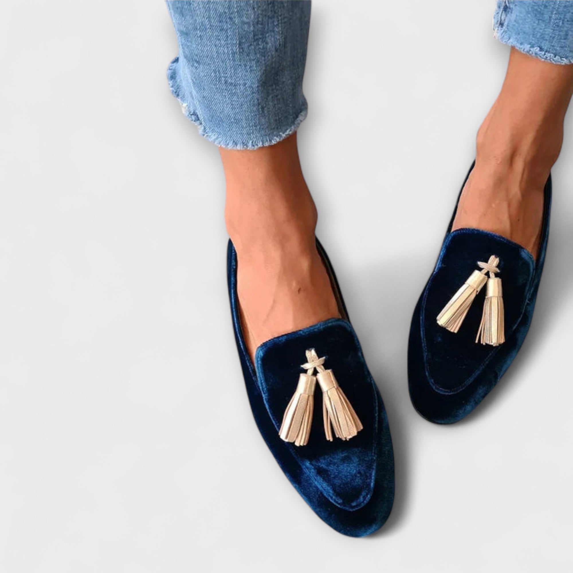 Quinnlyn – Pantofi Loafer Eleganți cu Pompone Retro pentru Damă