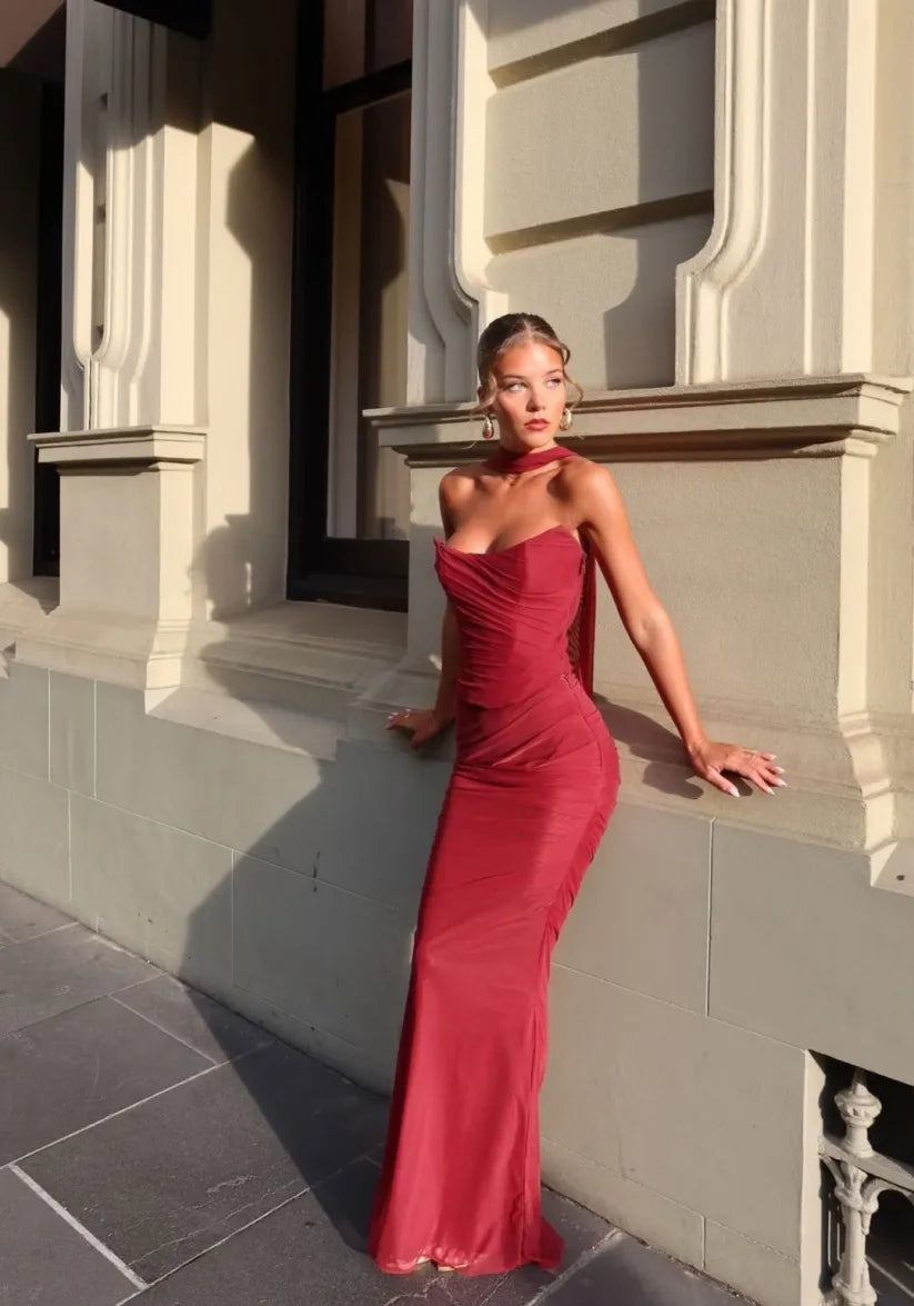 Aniyah | Rochie Maxi Bodycon Fără Bretele