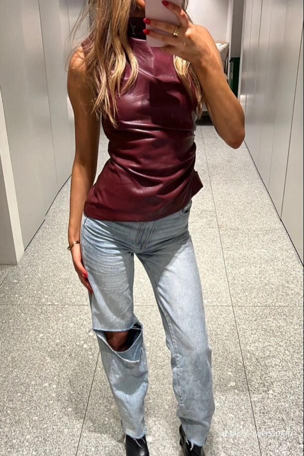 Evelyn - Top din Piele în Celebrul Burgundy și Negru