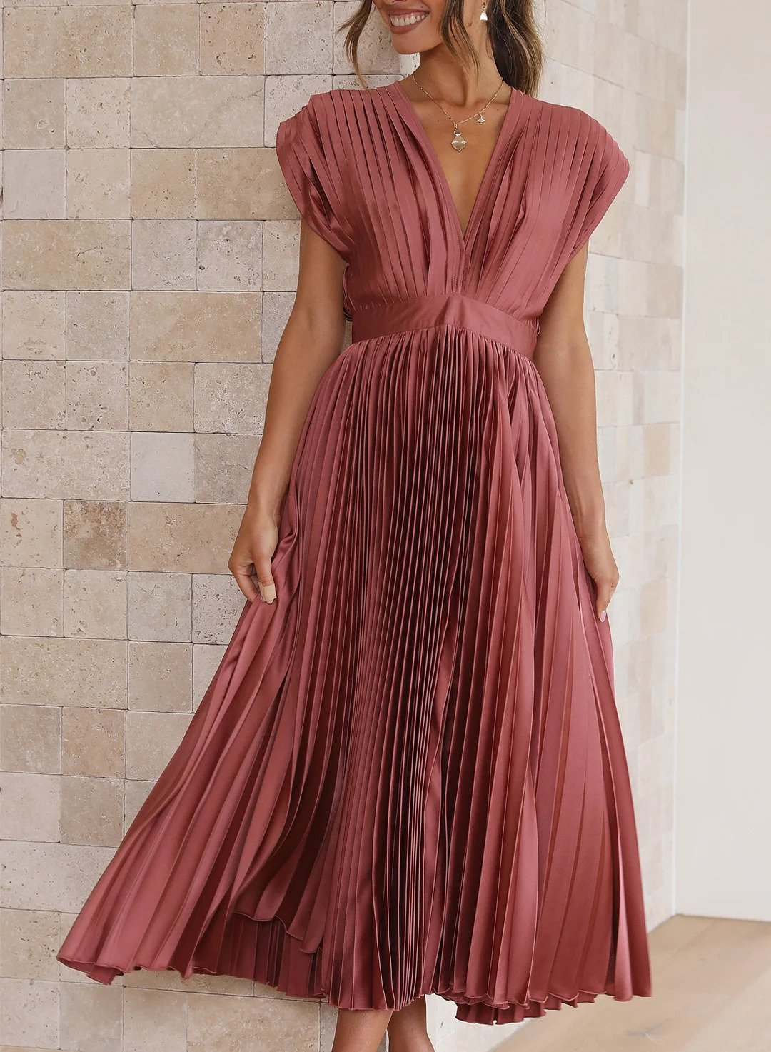 Chiara – Rochie de Damă Lungă Elegantă Ușoară