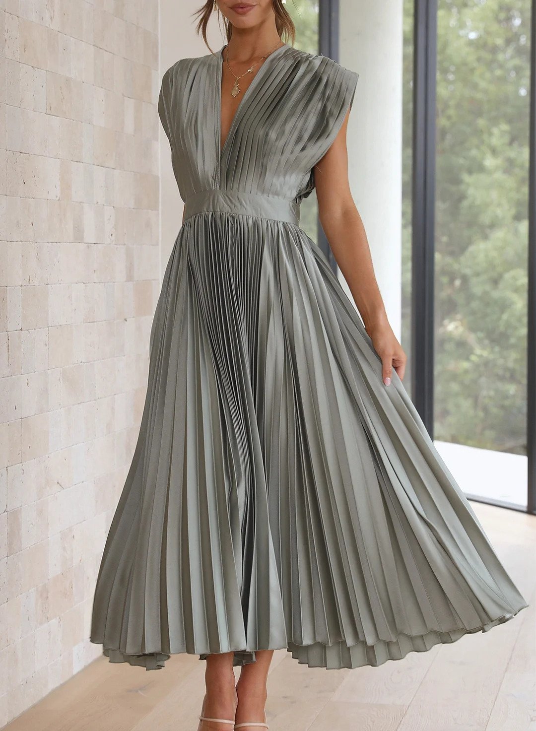 Chiara – Rochie de Damă Lungă Elegantă Ușoară