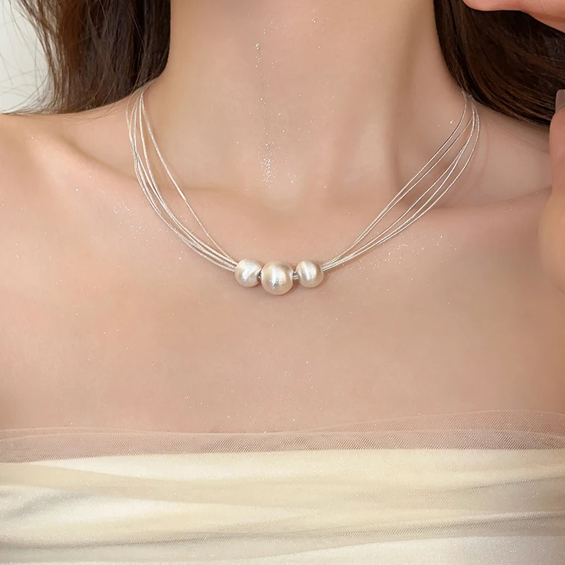 Colier Stratificat cu Perle Albe Elegante