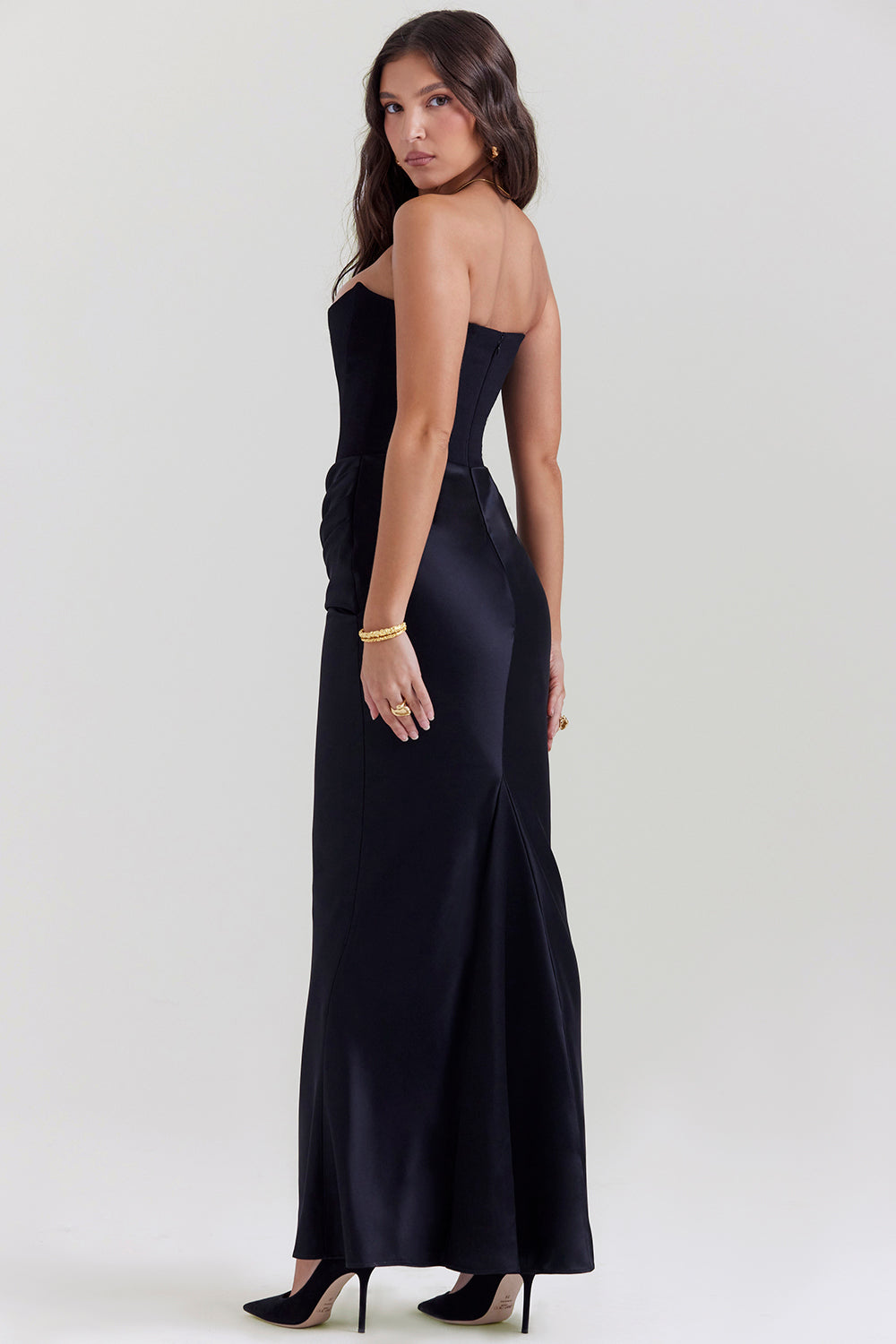 Madison – Rochie Satinată de Damă cu Siluetă Clepsidră Elegantă