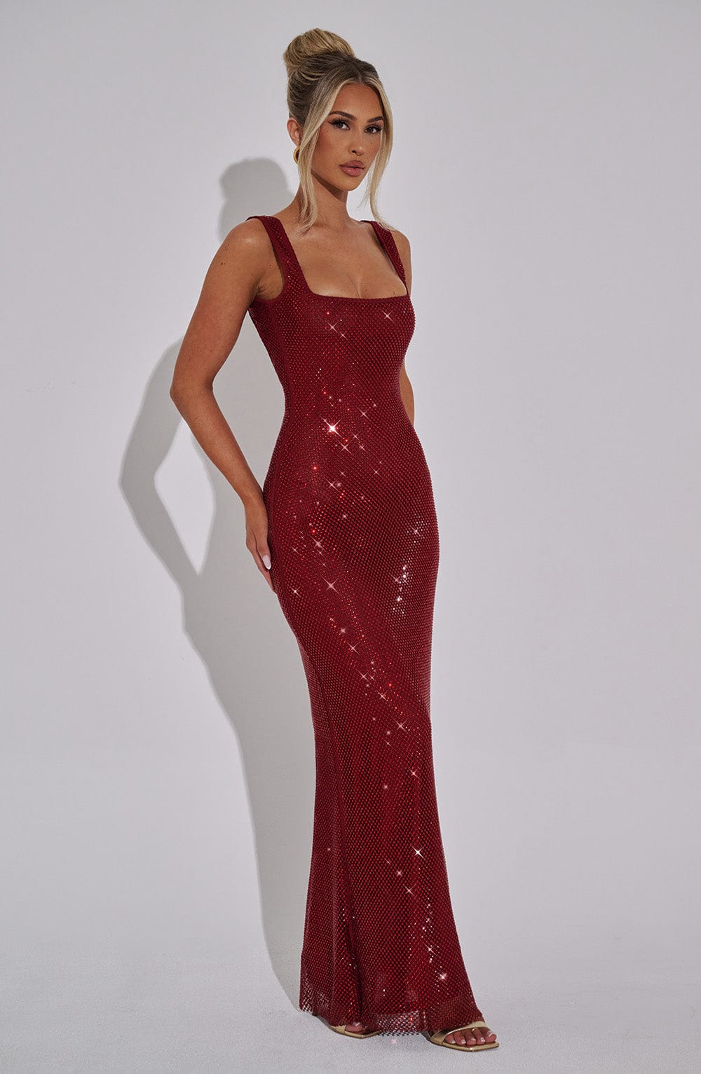 Sariel – Rochie Maxi Strălucitoare Bodycon cu Decolteu Pătrat