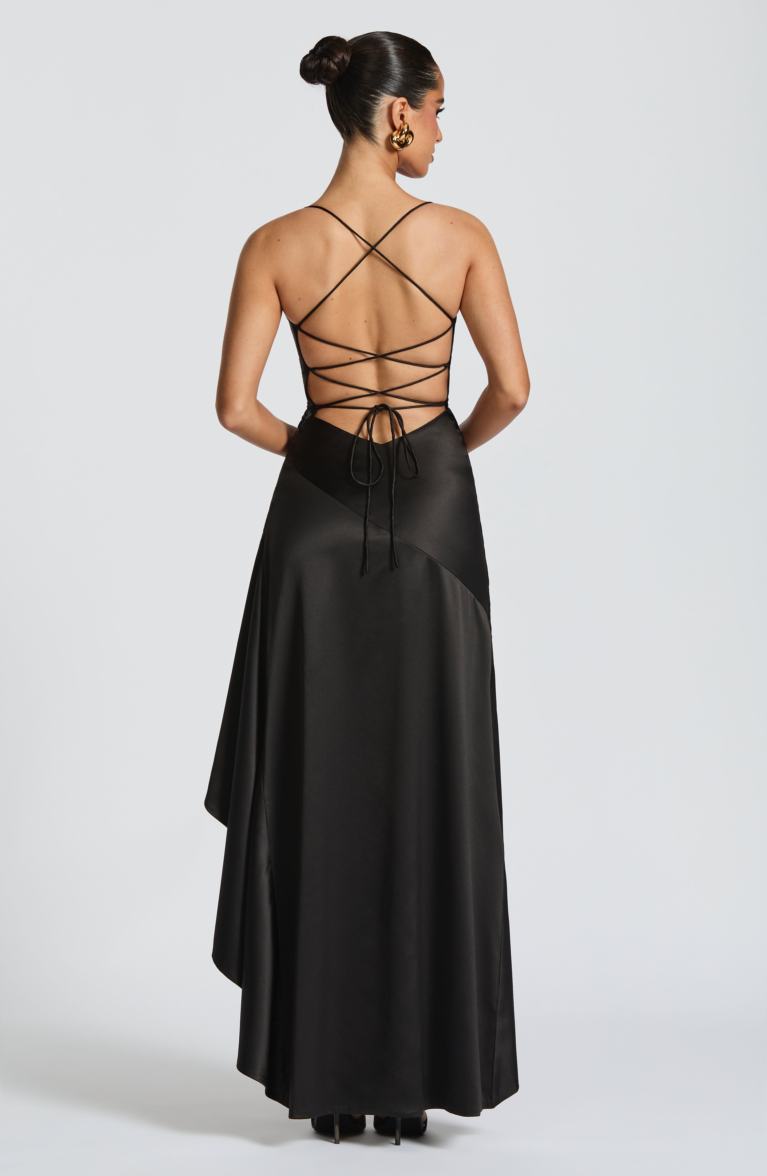 Seraphine – Rochie Maxi Damă Elegantă cu Tiv High-Low și Fanta