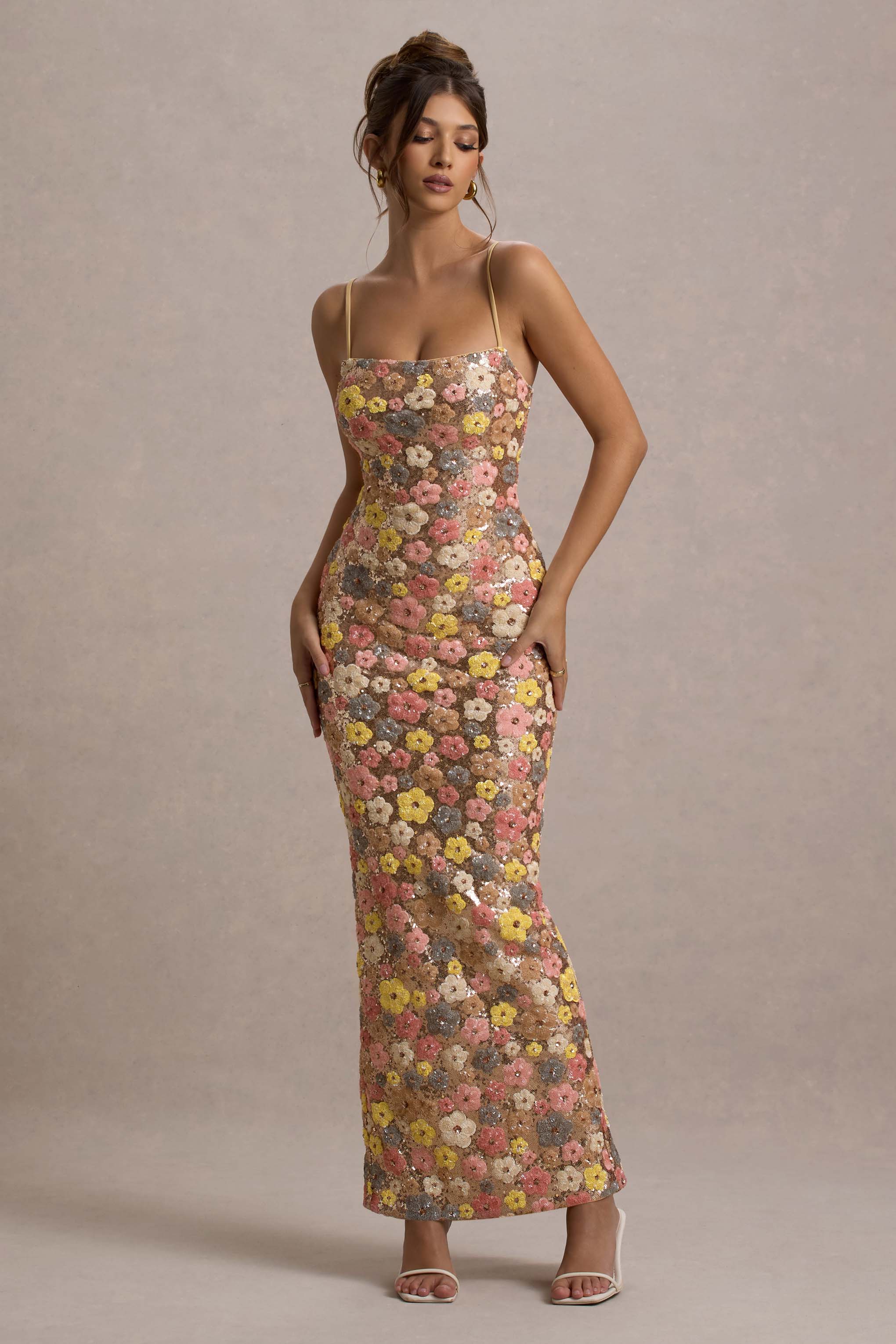 Sienna – Rochie de Damă Maxi Elegantă cu Flori și Paiete