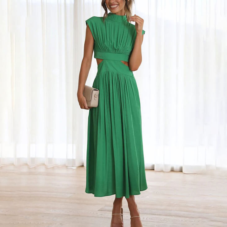 Emilia - Rochie elegantă cu decolteu adânc